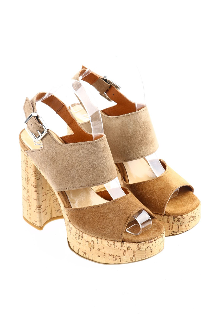 Get it - Suede high heel sandals