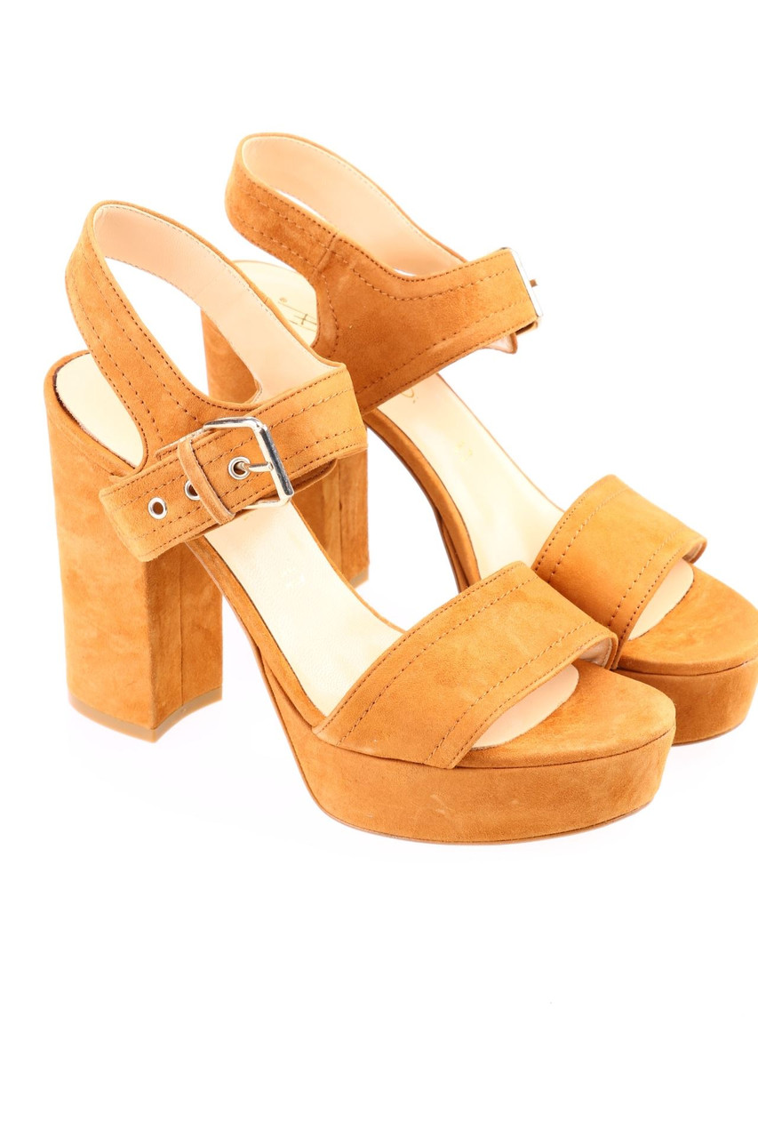 Bianca Di - Leather high heel sandals