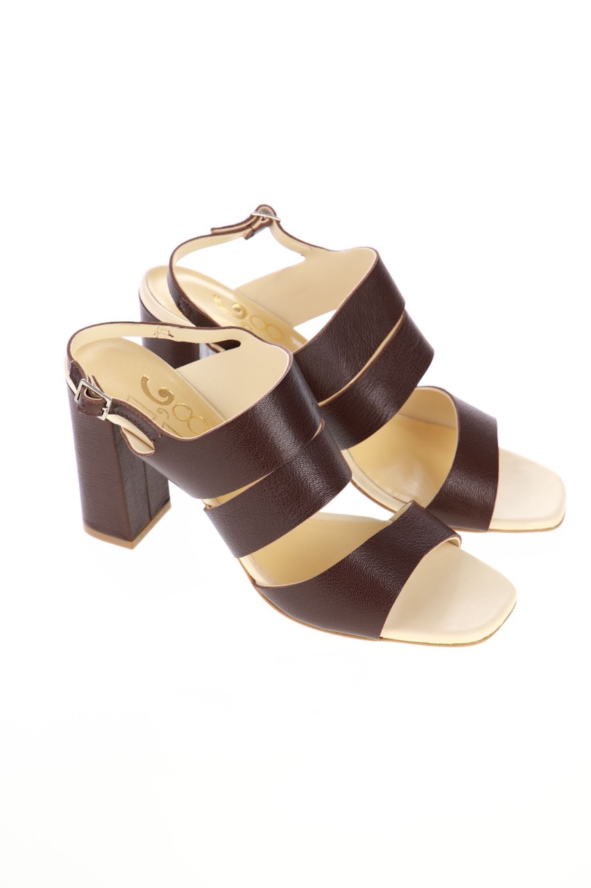 1,618 - Leather high heel sandals